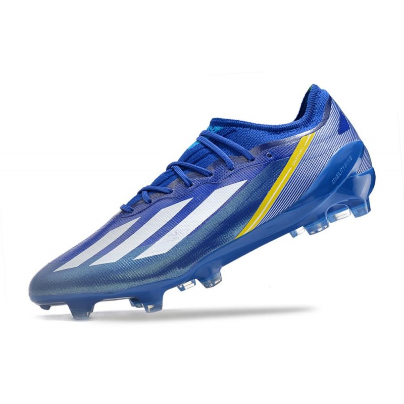Rafael Leão inaugure la X Crazyfast d'Adidas et Bugatti ! - Boots Universe