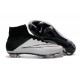 Cristiano Ronaldo Crampon Nike Mercurial Superfly 4 FG Noir Blanche