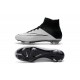 Cristiano Ronaldo Crampon Nike Mercurial Superfly 4 FG Noir Blanche