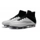 Cristiano Ronaldo Crampon Nike Mercurial Superfly 4 FG Noir Blanche