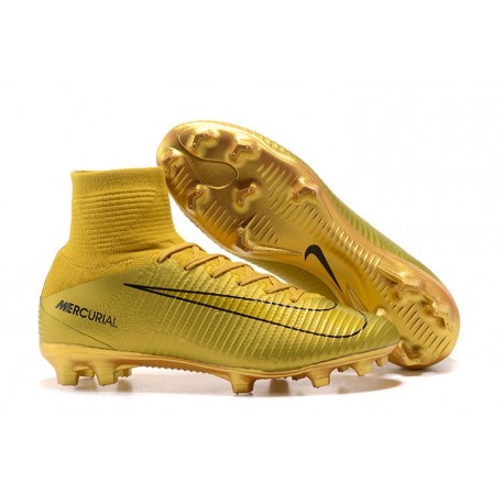Crampons Football Nouveaux Nike Mercurial Superfly V FG - Ronaldo CR7 Or