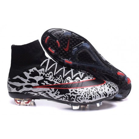 Chaussure Crampons Moulés Nike Mercurial Superfly Iv FG CR7 Noir Blanc Rouge